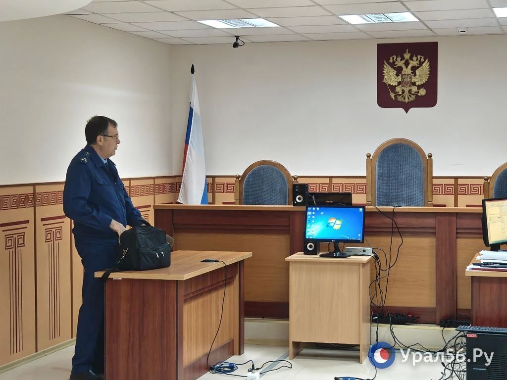 В суде по делу братьев Макаровых в Оренбурге допросили первого свидетеля по эпизоду со стрельбой у «Хилтона» В суде по делу братьев Макаровых в Оренбурге допросили первого свидетеля по эпизоду со стрельбой у «Хилтона»
