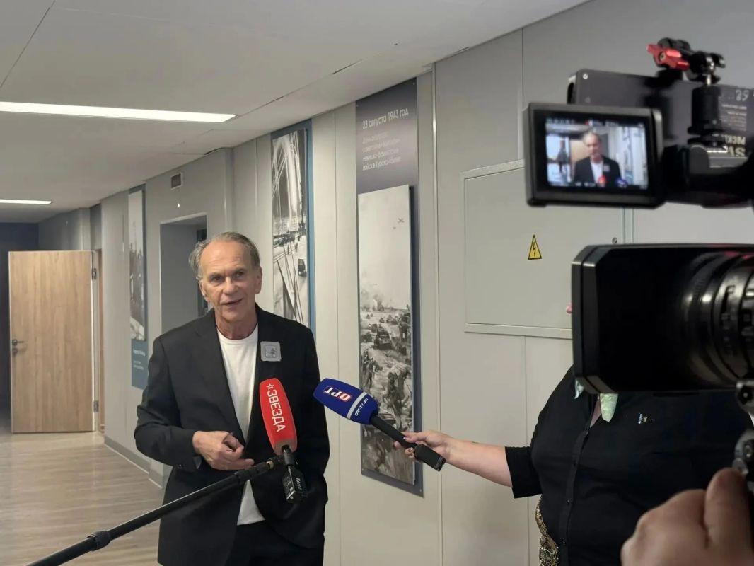 В Оренбургском президентском кадетском училище подходит к финалу X Международный кинофестиваль любительских фильмов и видеоработ «Кадетский взгляд» В Оренбургском президентском кадетском училище подходит к финалу X Международный кинофестиваль любительских фильмов и видеоработ «Кадетский взгляд»