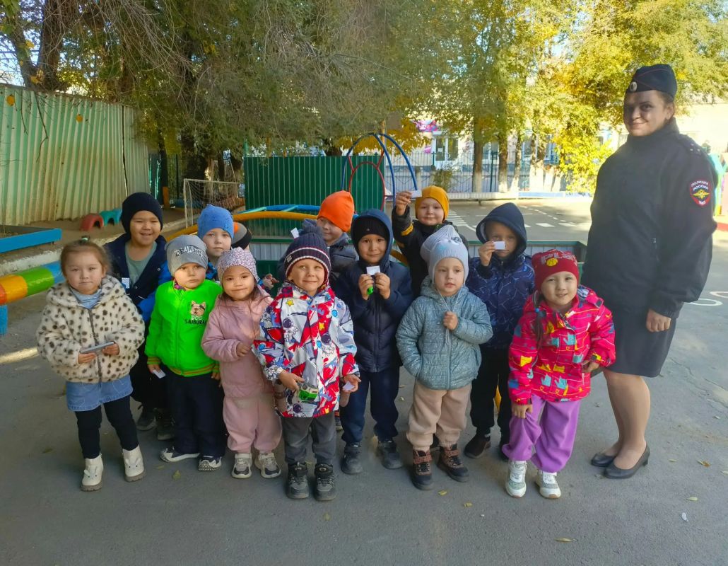 В детском саду № 48 города Орска прошла акция «Зажги свой свет»! В детском саду № 48 города Орска прошла акция «Зажги свой свет»!