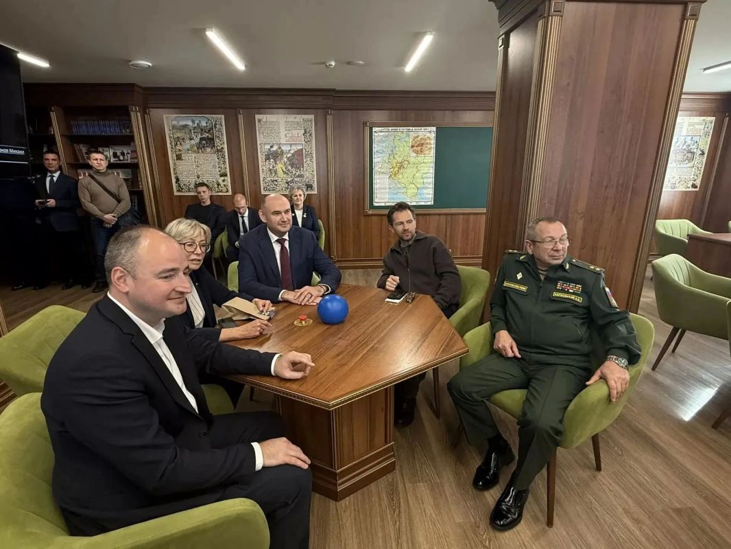 В Оренбургском президентском кадетском училище подходит к финалу X Международный кинофестиваль любительских фильмов и видеоработ «Кадетский взгляд»
