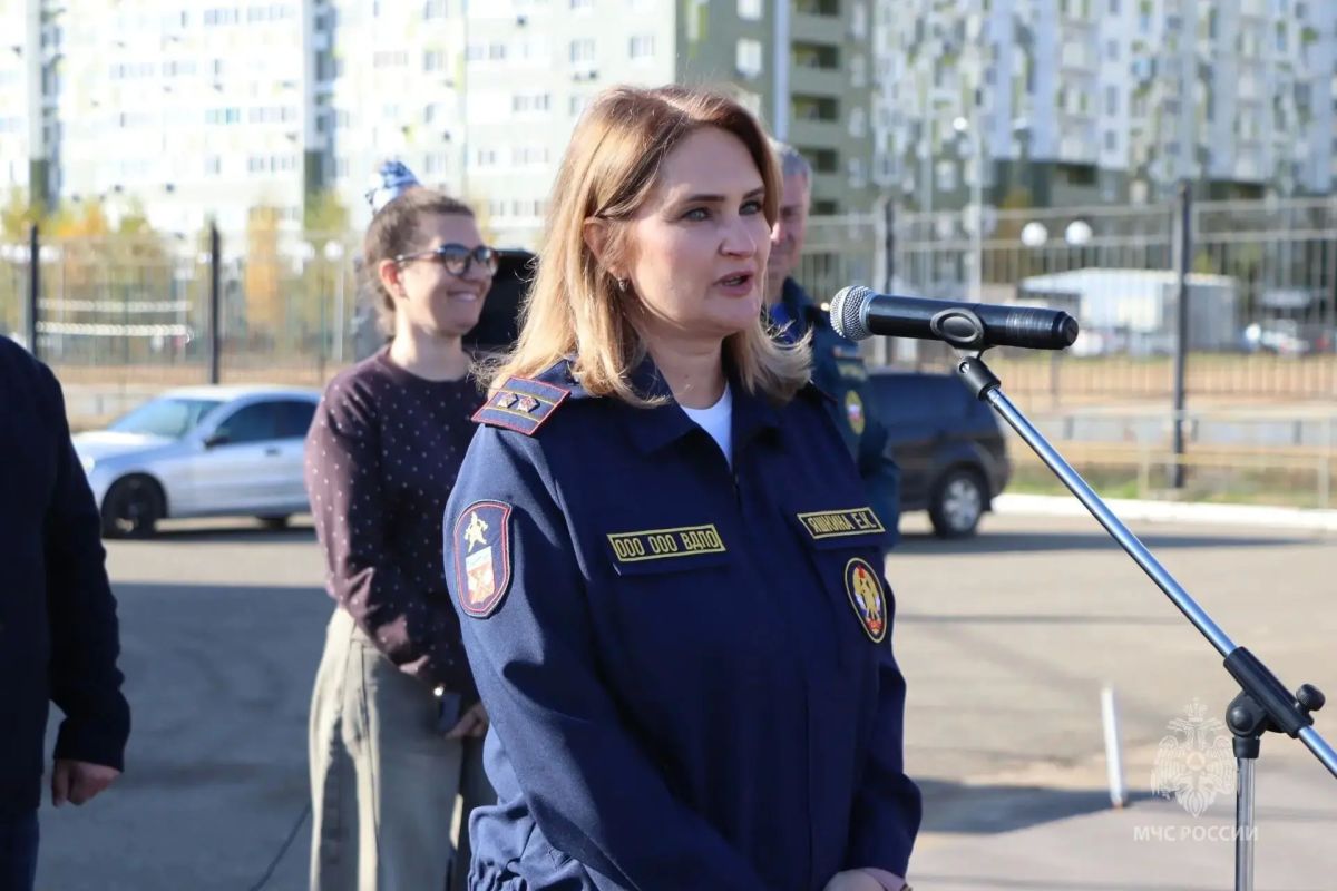 Скорость, ловкость и воля к победе: в Оренбурге прошли соревнования по пожарно-спасательному спорту Скорость, ловкость и воля к победе: в Оренбурге прошли соревнования по пожарно-спасательному спорту