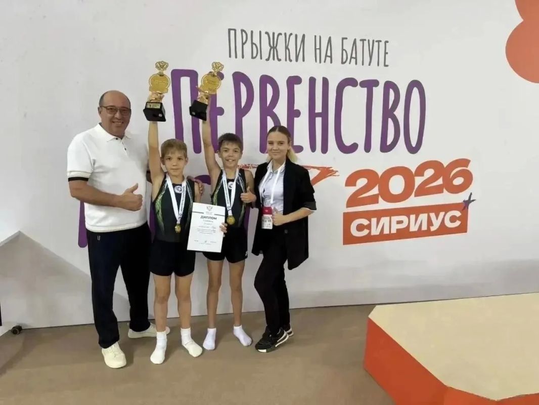 Золото, серебро и путёвки на первенство мира: батутисты Оренбуржья покоряют спортивные высоты Золото, серебро и путёвки на первенство мира: батутисты Оренбуржья покоряют спортивные высоты