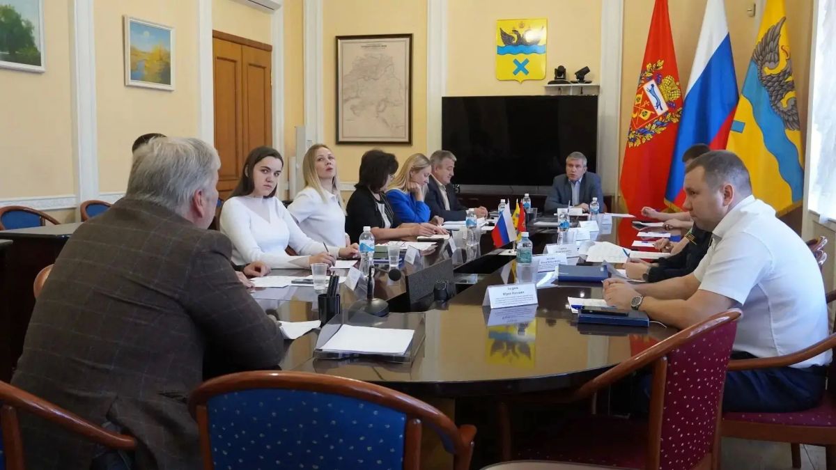 В Оренбурге обсудили меры по борьбе с нелегальной занятостью В Оренбурге обсудили меры по борьбе с нелегальной занятостью