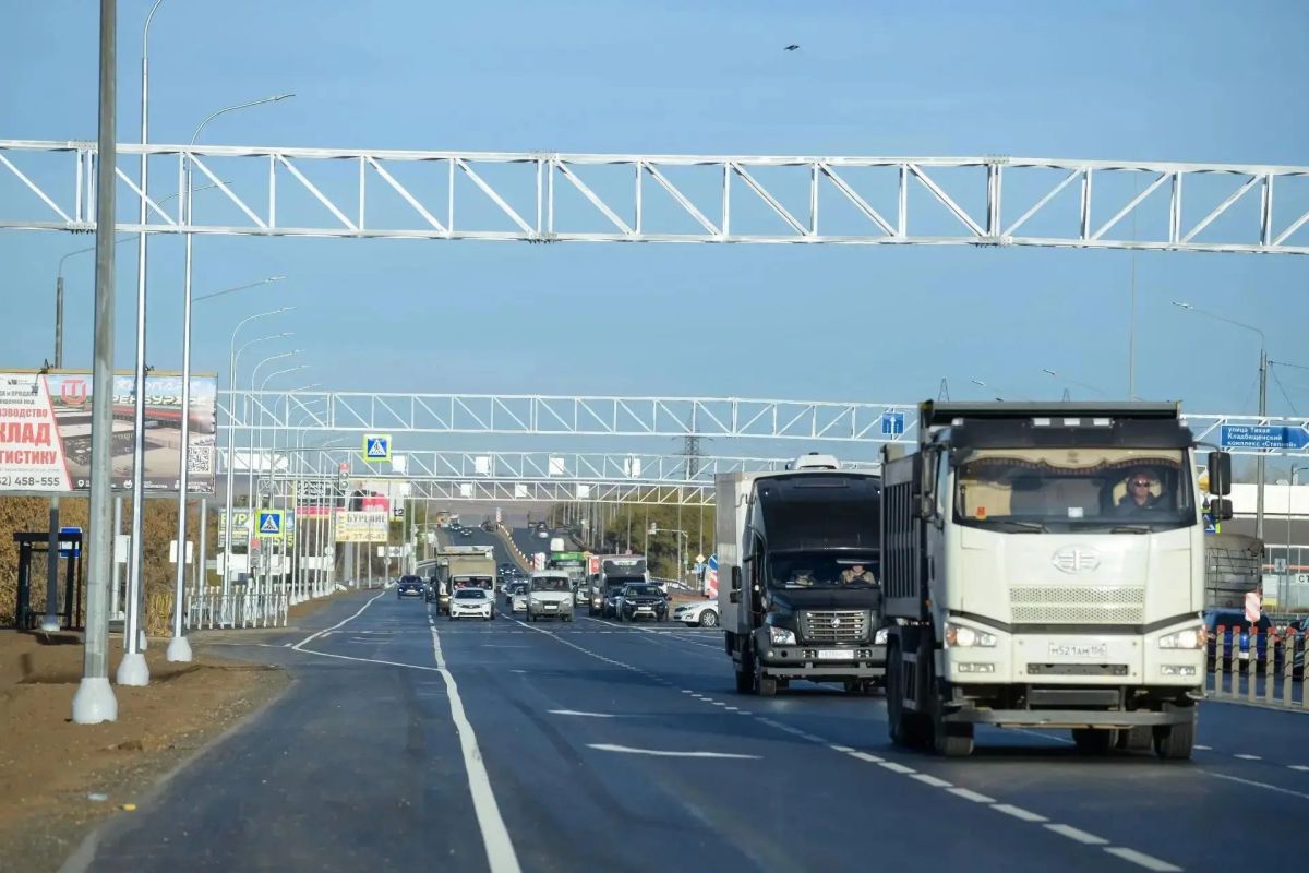 В Оренбурге закончили капремонт Загородного шоссе — участок в 1 км от Тихой до Волгоградской