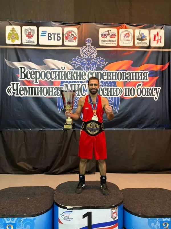 Оренбургский пожарный стал победителем Чемпионата МЧС России по боксу