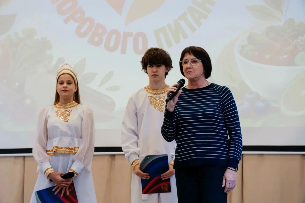 Праздник вкуса: в Политехническом лицее Оренбурга прошел фестиваль здорового питания Праздник вкуса: в Политехническом лицее Оренбурга прошел фестиваль здорового питания