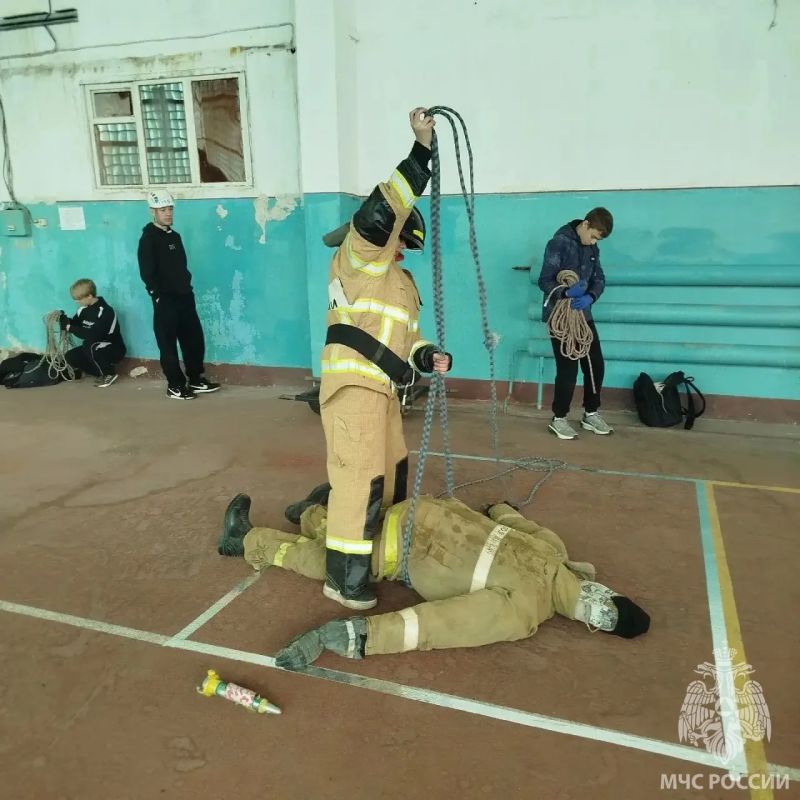 В Оренбурге проходит Региональный этап Всероссийских соревнований «Школа безопасности»