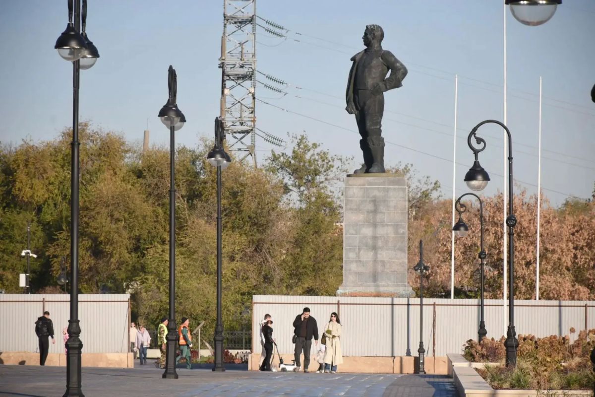 Верхняя часть набережной реки Урал в Оренбурге открыта для горожан Верхняя часть набережной реки Урал в Оренбурге открыта для горожан