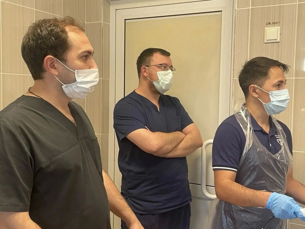 Ранняя диагностика, которая может спасти жизнь: в Орске работает врач-эндоскопист из Москвы Ранняя диагностика, которая может спасти жизнь: в Орске работает врач-эндоскопист из Москвы