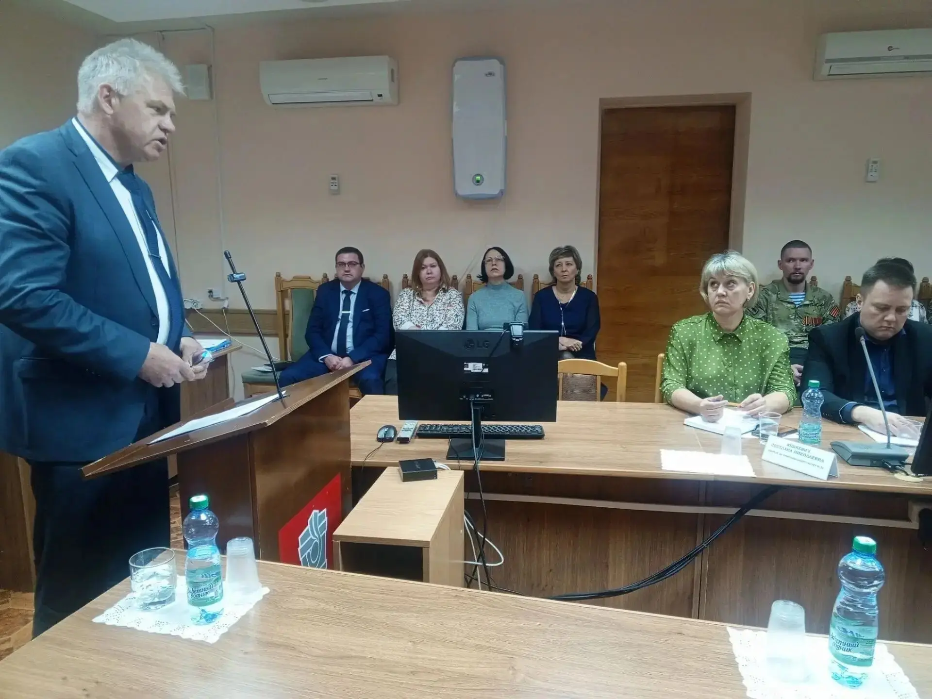 Олег Папунин единогласно избран главой Новотроицка