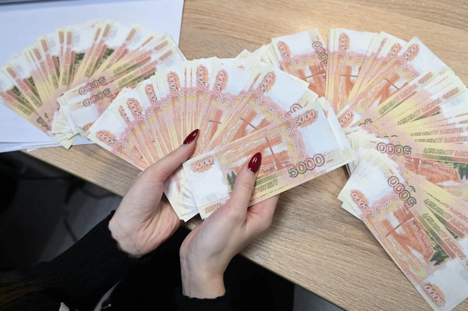 Очередной развод: студентка из Оренбурга отдала мошенникам почти миллион рублей